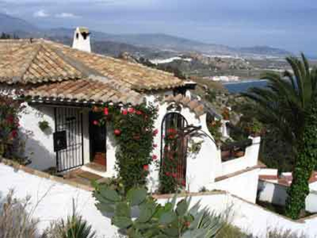 Haus an der Costa-Tropical - Immobilien - Almunecar