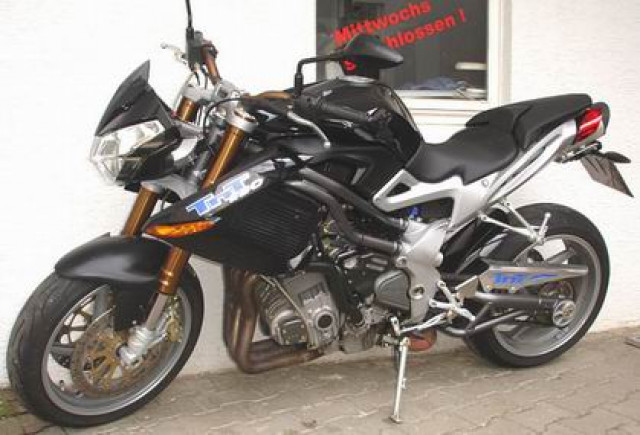 Schwarze Benelli TNT Spaß pur - Motorraeder und Teile nach Marken - Bad Camberg