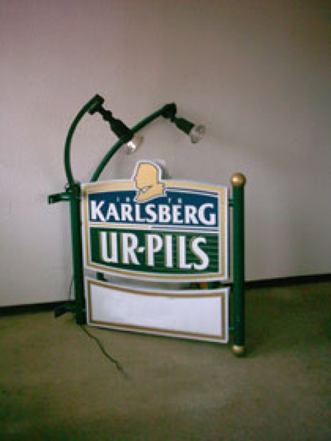 Karlsbergtransparent - Buero Geschaeft - Gaugrehweiler