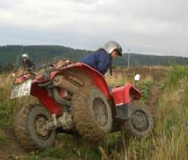 Quad-Strassen und Offroad Tour - Eintrittskarten Tickets - Stuttgart