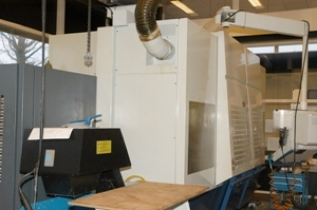 HURON EXC CNC Fräsmaschine 5 A - Buero Geschaeft - Wolfhagen