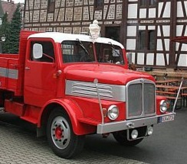 IFA LKW S4000-1  kein Framo - Hersteller Fahrzeugwerk Ernst Grube Werdau - Auto Specials - Zeitz