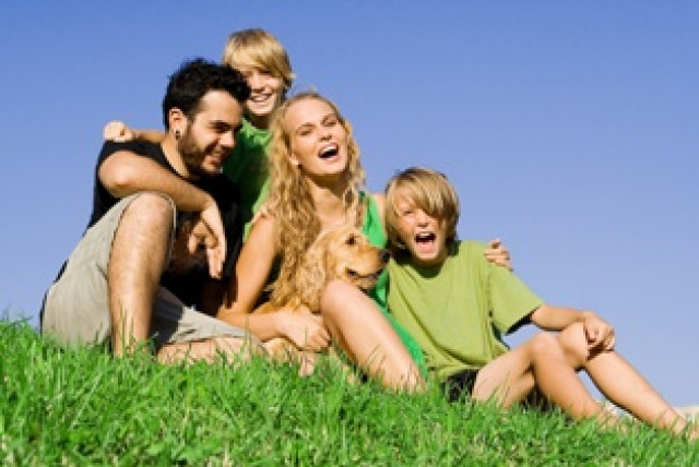 Familienversicherung - Promotion Pressemitteilungen - Frankfurt