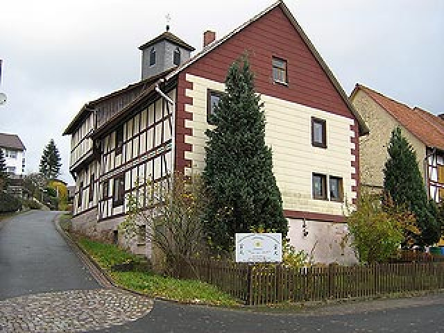 Schnuckeliges Fachwerkhäuschen - Immobilien - Niederaula