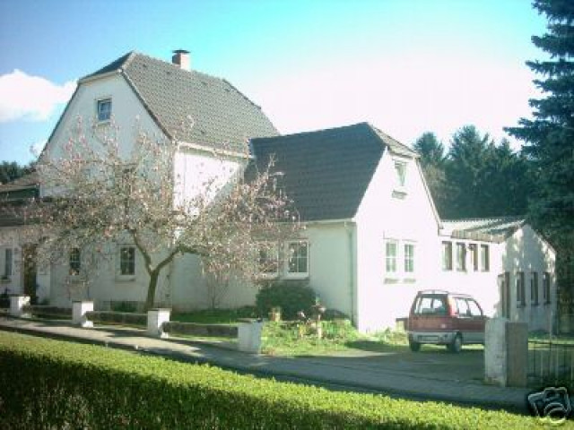 Haus / Halle / Lagerhalle - Immobilien - Wickede