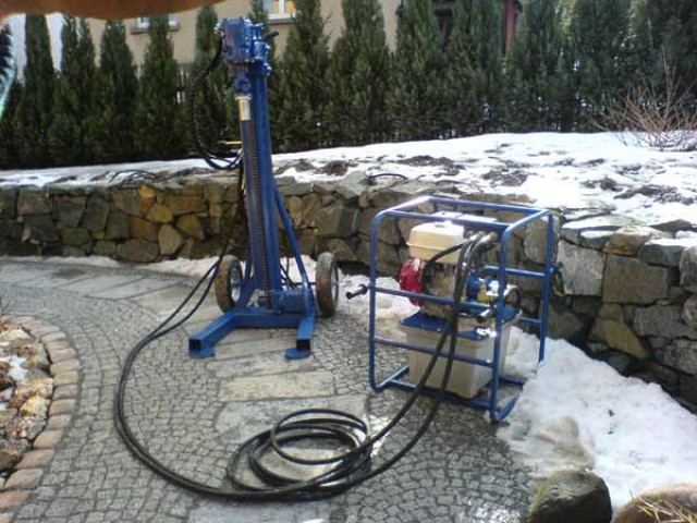 Bohrgerät Brunnenbohrgerät - Nutzfahrzeuge - Greiz