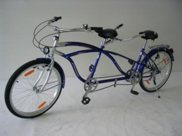 Mit diesem CUSTOM-BEACHCRUISER - Sport - Essen