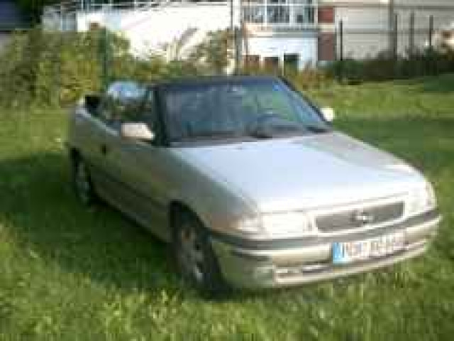 Opel Astra Cabrio (Bertone) - Autos nach Marken - Barkow bei Plau am See