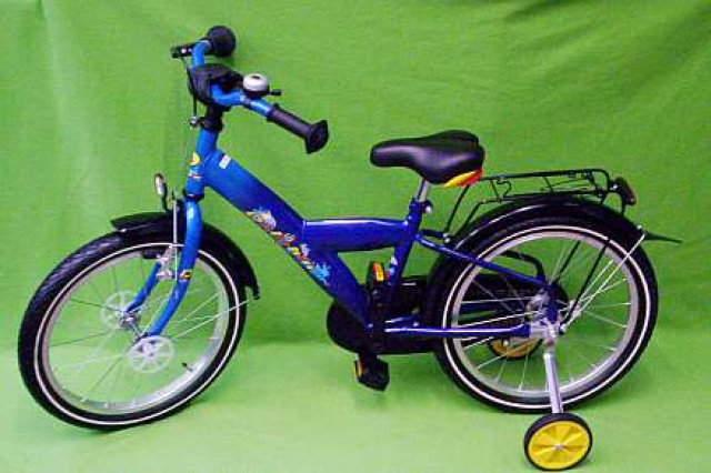 Delphin Modell 2006 - Sport - Leverkusen