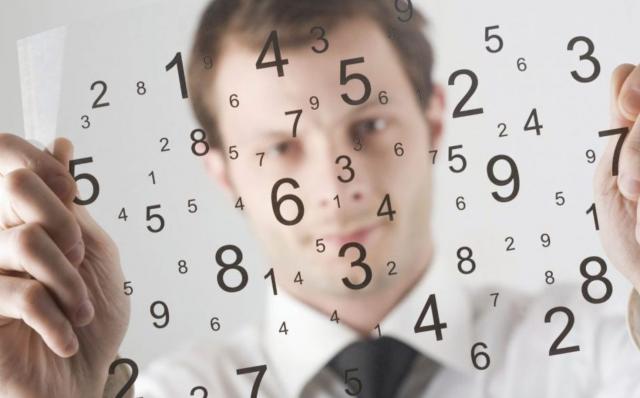 Statistiker 0157 740 58 477 für Ihre Daten, mit SPSS oder R, mit oder ohne Coach - Dienstleistungen Business Gewerbe - Würzburg